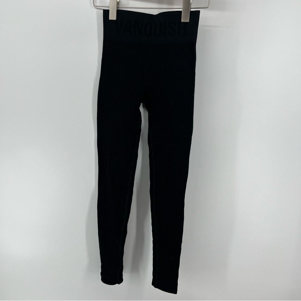 Vanquish ribbed black leggings